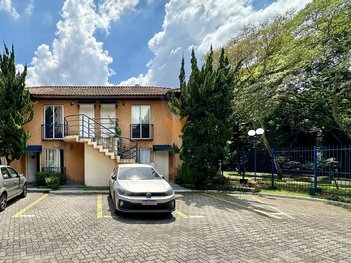 house em Estrada Municipal do Embu, Jardim Torino - Cotia - SP