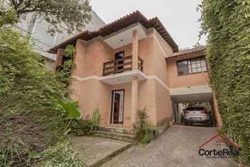 house em Rua Chile, Jardim Botânico - Porto Alegre - RS