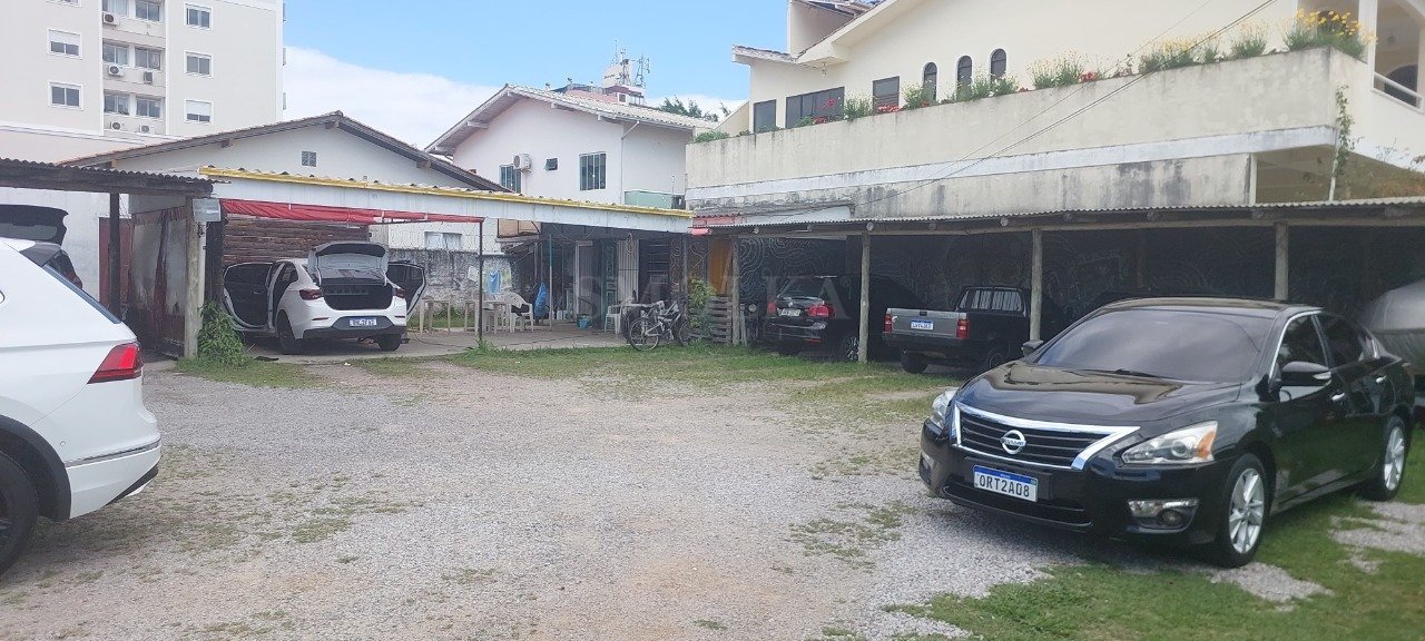 WhatsApp Image 2024-10-17 at 10.51