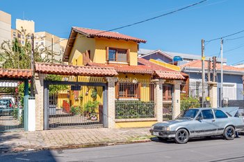 house em Rua Folha da Tarde, Cristal - Porto Alegre - RS