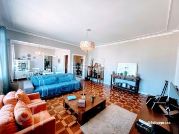 apartment em Avenida Independência, Independência - Porto Alegre - RS