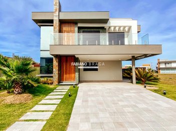 house em Avenida Paraguassu, Centro - Xangri-Lá - RS