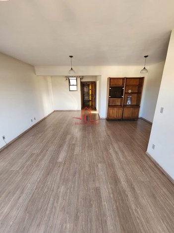 apartment em Rua Vigário João José Rodrigues, Centro - Jundiaí - SP