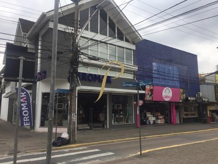 Cômodo Condomínio