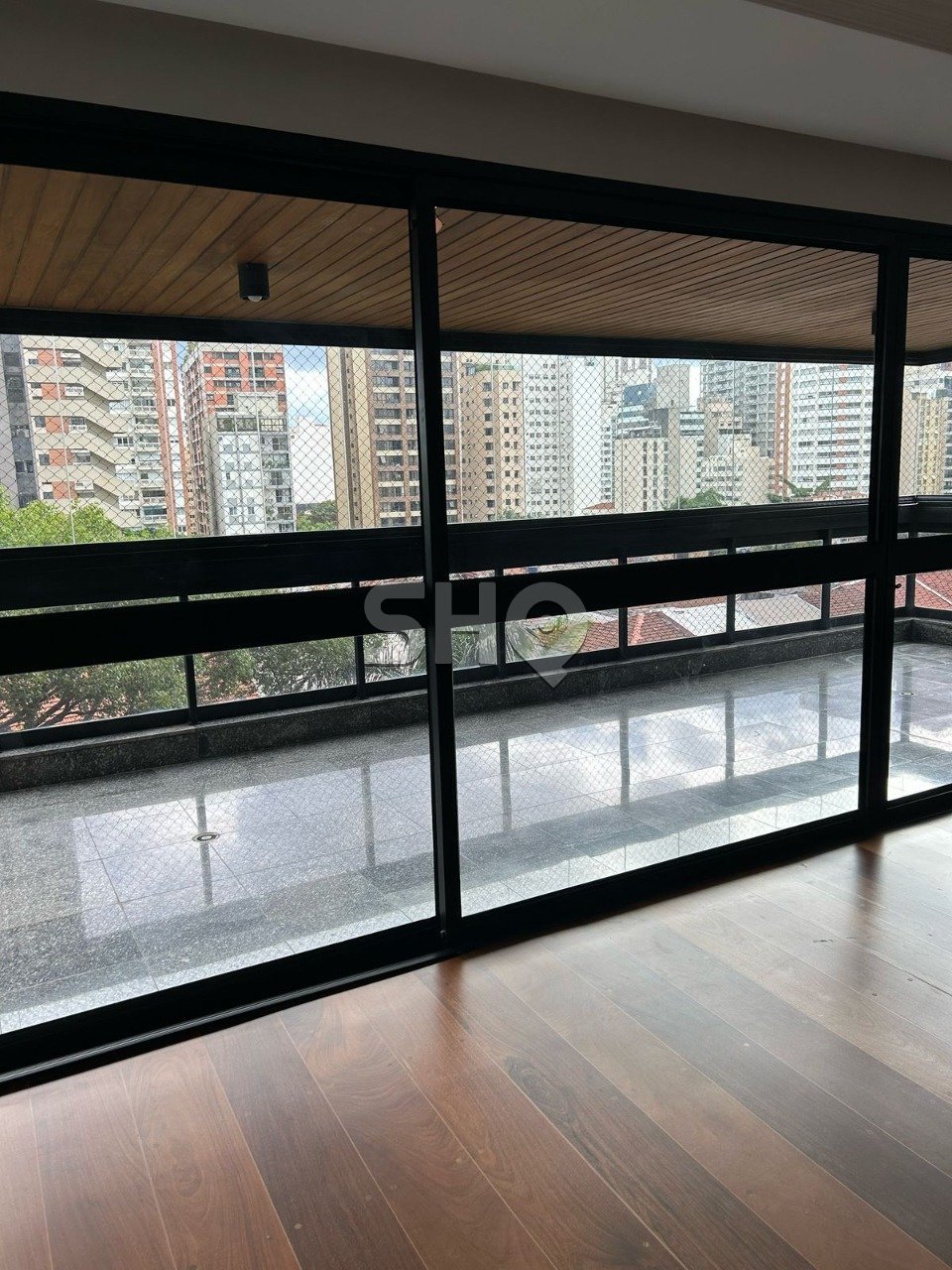 dbebe506-52a0-4eab-9c01-35a9e5bcd87e