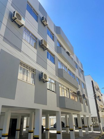 apartment em Avenida Governador Ivo Silveira, Capoeiras - Florianópolis - SC