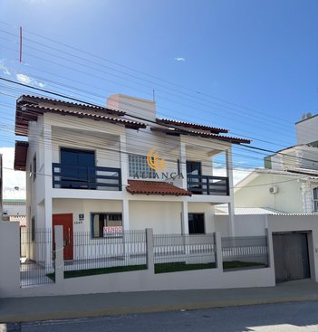 house em Rua Nove de Julho, Ipiranga - São José - SC