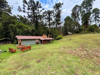 house em Avenida Pedro Paulo, Lagoinha - Campos do Jordão - SP