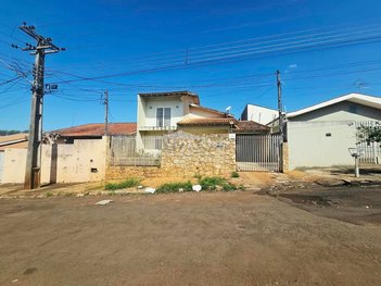 house em Rua Mariano De Camargo, Setor 2 - Ibiporã - PR