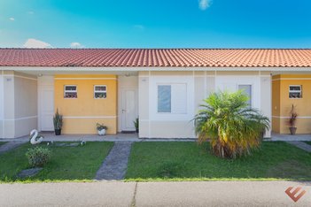 house em Avenida Prefeito Ary Alcântara, Areal - Pelotas - RS