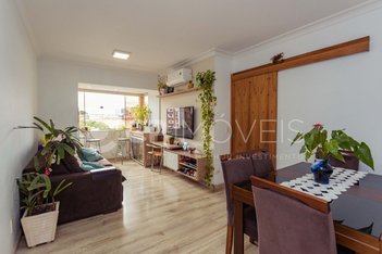 apartment em Rua Brito Peixoto, Passo da Areia - Porto Alegre - RS