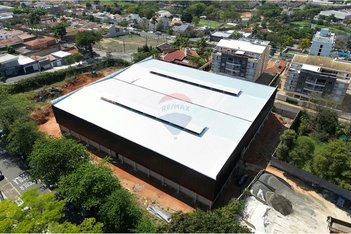 industrial em Rua Coronel Venâncio Ferreira Alves Adorno, Nova Mogi - Mogi Mirim - SP