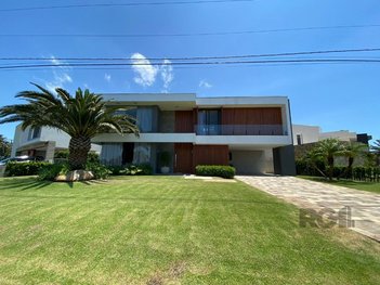 house em Rua Rio Jacuí, Centro - Xangri-Lá - RS