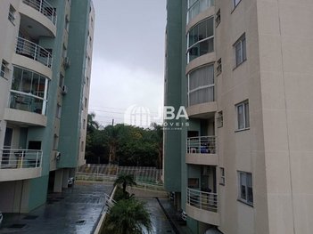 apartment em Rua Helena Andretta de Oliveira, Uberaba - Curitiba - PR