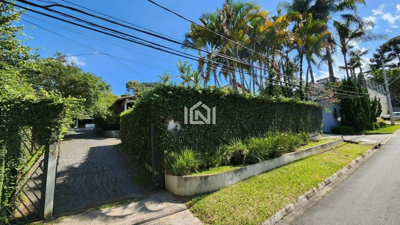 casa a venda no granja vianna II fachada