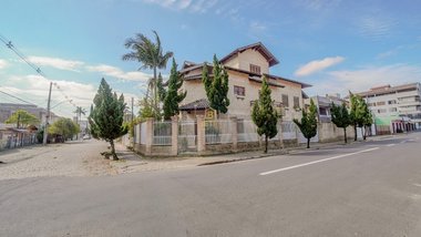 house em Rua Doutor Décio Martins Costa, Vila Eunice Nova - Cachoeirinha - RS