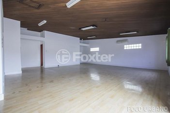 office em Avenida Plínio Brasil Milano, Passo da Areia - Porto Alegre - RS