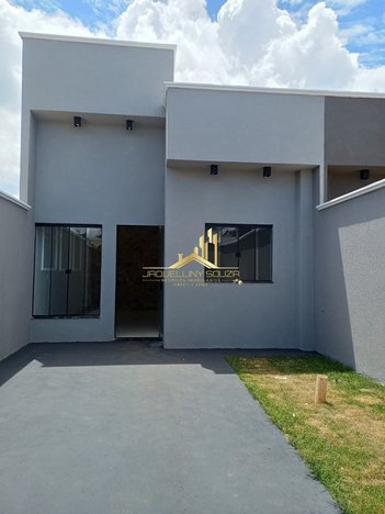 house em Rua Jacarandá, Loteamento Gameleira - Rio Verde - GO