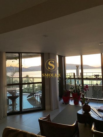 apartment em Desembargador Ferreira Bastos, Coqueiros - Florianópolis - SC