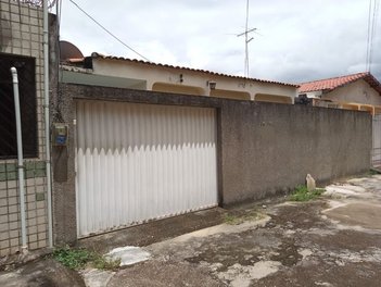 house em Rua Grijalva Costa, Jardim América - Fortaleza - CE