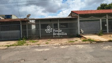 house em QNN 20 Conjunto F, Ceilândia Sul (Ceilândia) - Brasília - DF