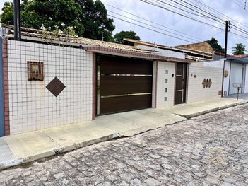 house em Avenida Eraldo Lins Cavalcante, Serraria - Maceió - AL