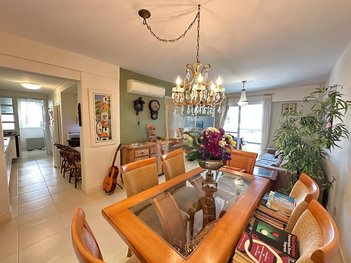 apartment em Avenida Madre Benvenuta, Trindade - Florianópolis - SC