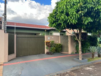 house em Rua Manoel Barbosa da Fonseca Filho, Califórnia - Londrina - PR