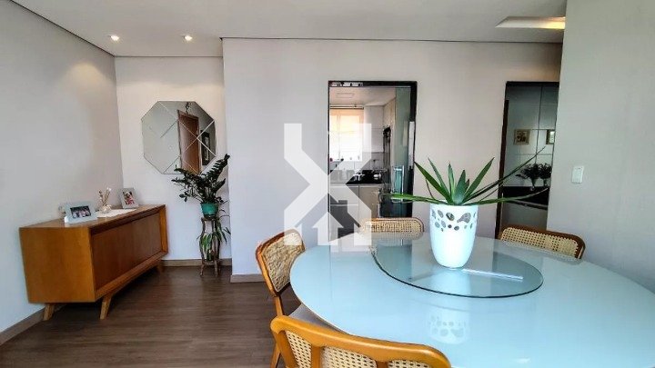 Apartamento com 3 quartos — Fernão Dias, Belo Horizonte