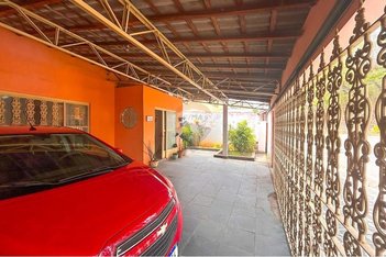 house em Praça da Bandeira, Chave - Votorantim - SP