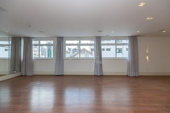 apartment em Rua Oscar Freire, Cerqueira César - São Paulo - SP