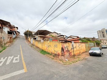 land_lot em Rua Padre Pinto, Lucília - João Monlevade - MG