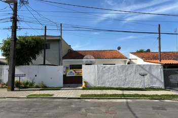 house em Rua Oscar Schrappe Senior, Capão da Imbuia - Curitiba - PR