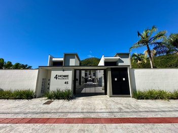 house em Rua Leopoldo Zarling, Ressacada - Itajaí - SC