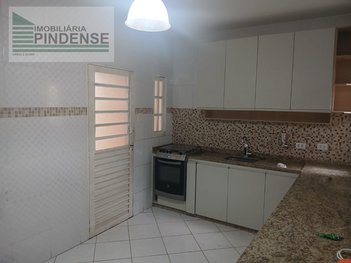 house em Avenida Espanha, Residencial Maricá - Pindamonhangaba - SP