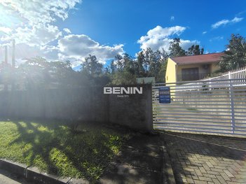 house em Avenida Rosa Cruz, Olaria - Canoas - RS