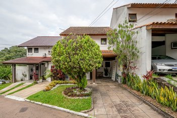 house em Avenida Eduardo Prado, Cavalhada - Porto Alegre - RS