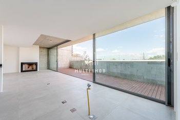 apartment em Rua Carlos Huber, Três Figueiras - Porto Alegre - RS