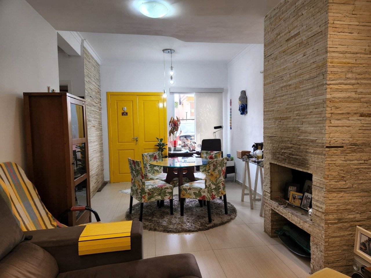 Casa  à venda no condomínio Villaggio di Fiori- sala de estar
