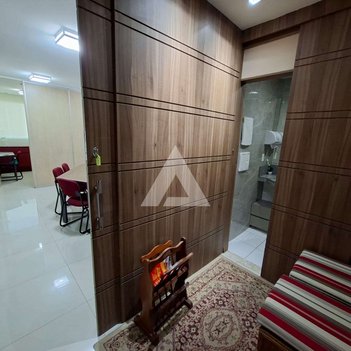 office em Avenida Luís Viana Filho, São Cristóvão - Salvador - BA