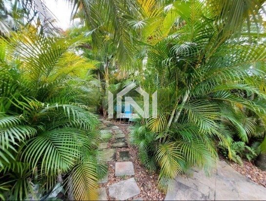 casa térrea à venda no miolo da granja jardim