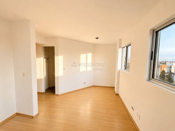 apartment em Rua Guararapes, Vila Izabel - Curitiba - PR