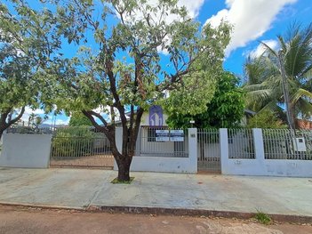 house em Rua dos Desbravadores, Jardim Aurora - Sorriso - MT