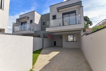 house em Rua Elizabeth Jane Brown, Uberaba - Curitiba - PR