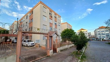 apartment em Rua Doutor Aron Menda, Jardim Leopoldina - Porto Alegre - RS