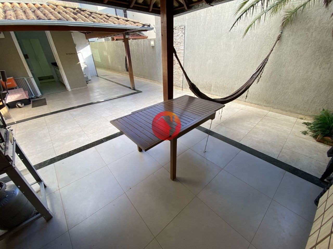 Casa com 3 quartos — Santa Amélia, Belo Horizonte