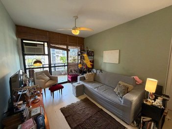 apartment em Rua General Renato Paquet, Barra da Tijuca - Rio de Janeiro - RJ
