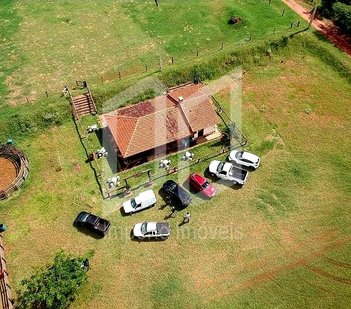commercial_property em Rodovia Washington Luiz, Recreio Campestre Idanorma - Araraquara - SP