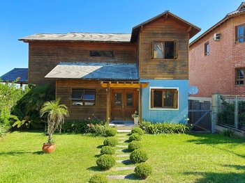 house em Estrada Jorge Pereira Nunes, Campo Novo - Porto Alegre - RS