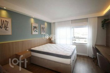apartment em Avenida João Wallig, Passo da Areia - Porto Alegre - RS